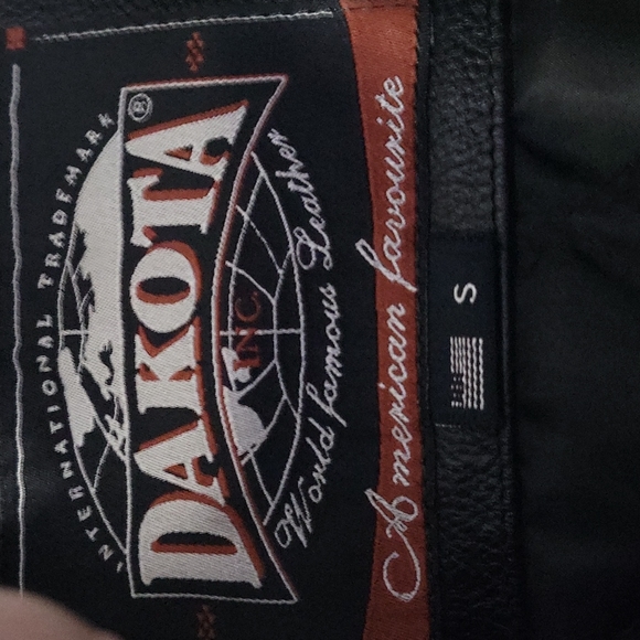 Dakota Leather Jacket - Picture 3 of 7